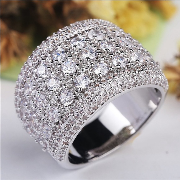 đź’ŽLuxury Silver Round Diamond Pave Wide Band Ring - Picture 8 of 9